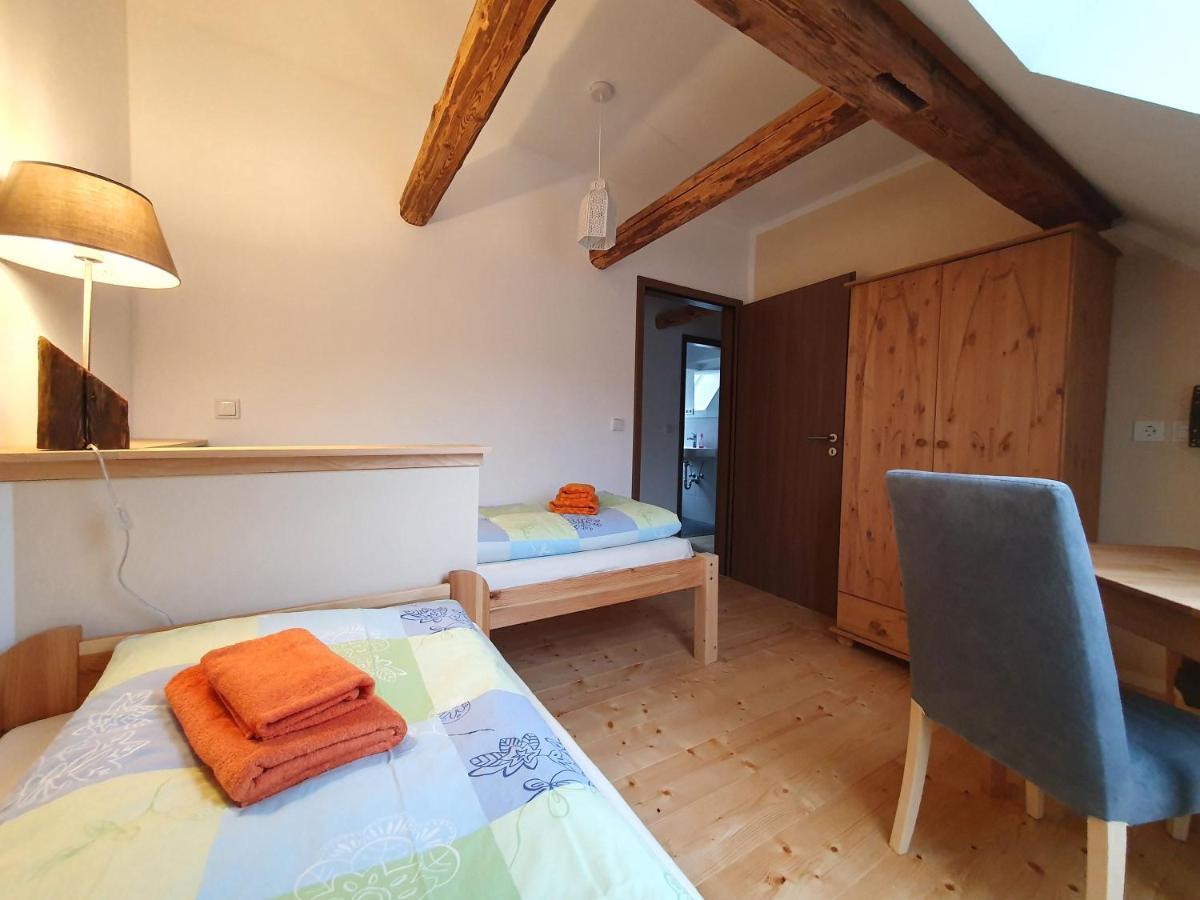 塔内Kleine Bergstrasse 2 - Haus 1别墅 外观 照片